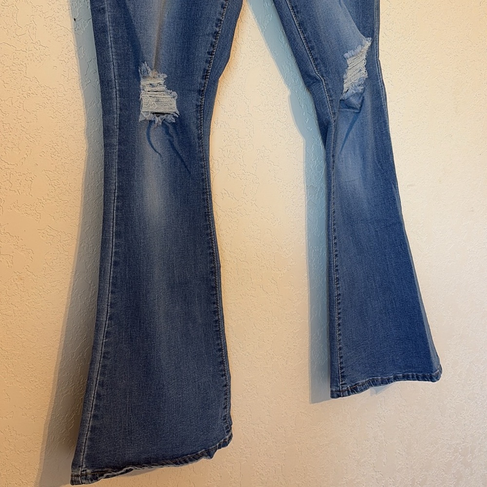 Celebrity Ace Women's Distressed Flared Denim Jeans - Picture 4 of 5